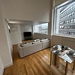 Stunning 2-Bed Apartment In Leicester With A Gym